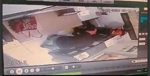 Pagi Hari Alfamart Cogreg Disatroni Perampokan Ber-Senpi