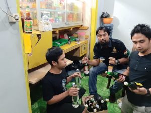 Dibulan Suci Ramadhan Sat Resnarkoba Polres Majalengka Kembali Amankan Puluhan Botol Miras