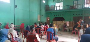 Penyaluran 598 Paket Bansos Bagi Warga Desa Cintamulya Yang Terdampak Covid-19