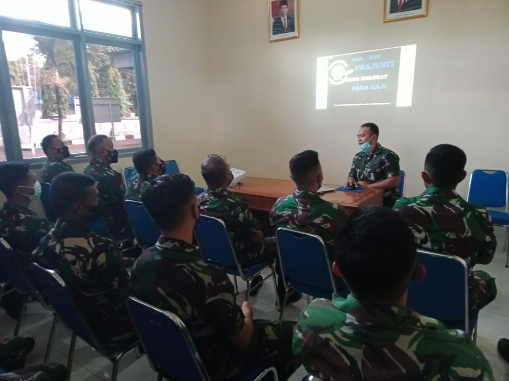 Jajaran Satlinlamil 3 Mendapat Pembekalan Tentang Hak-hak Prajurit