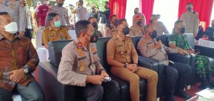 Kapolres Majalengka Ikuti Zoom Cloud Meetings Dengan Kapolda Jawa Barat Di Desa Sukahaji