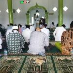 Dalam Rangka Meningkatkan Iman dan Ketakwaan Kepada Allah SWT. Kepala Desa Malang Nengah adakan Acara Pengajian Al-Munir