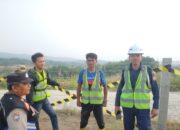 POLDA JABAR HIMBAU MASYARAKAT TIDAK MASUK AREA REL PROYEK KERETA CEPAT KARENA BERALIRAN LISTRIK TEGANGAN TINGGI