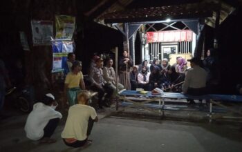 Polsek Leles Polres Garut Kontrol Siskamling Dalam Upaya Pencegahan Gangguan Kamtibmas