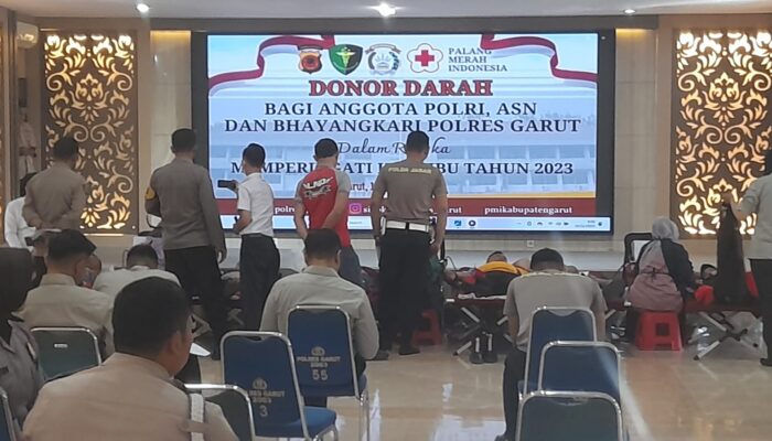 Menjelang Peringatan Hari Ibu Tahun 2023 Polres Garut Gelar Donor Darah