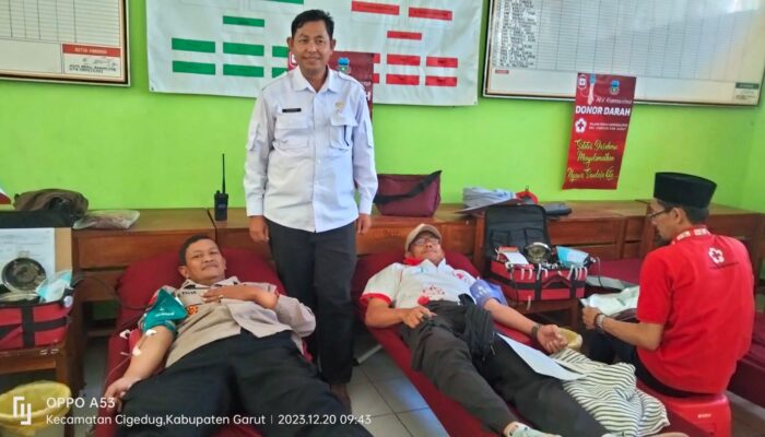 Sinergitas Unsur Tiga Pilar Cigedug Mengikuti Kegiatan Donor Darah