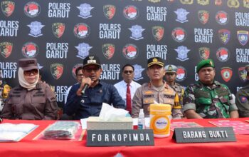 Polres Garut Menggelar Press Release Akhir Tahun