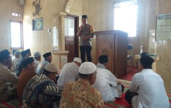 Jum’at Curhat Polsek Wanaraja Polres Garut