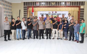 Polres Agam Sampaikan Prestasi Dan Pencegahan Lakalantas Menyambut Tahun Baru