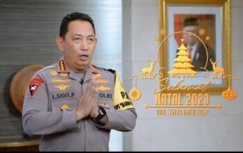 Kapolri Ucapkan Selamat Natal dan Tahun Baru : Mari Rayakan Penuh Kedamaian