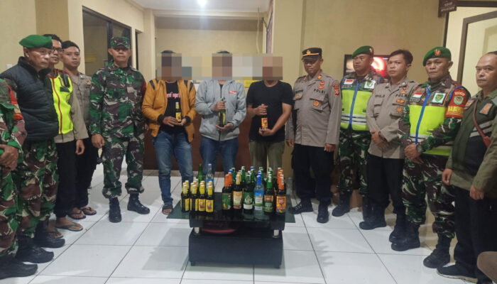 Polsek Karangpawitan Polres Garut Gerebeg Pengedar Minuman Keras