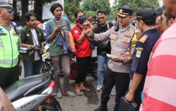 Polres Karawang Gelar Razia Knalpot Brong Sebagai Upaya Menciptakan Keamanan dan Ketertiban Berlalu Lintas