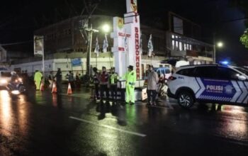 Kapolres Magelang Kota Pimpin Langsung Pengamanan Sholawat Kebangsaan di Bandongan