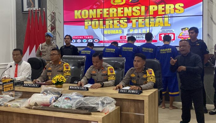 Jajaran Polres Tegal Bekuk Komplotan Pembobol Minimarket