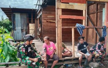 Kesehatan Keliling Satgas Yonif 310/KK Untuk Papua