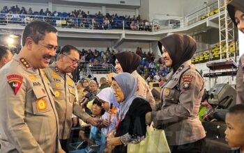 12 Ribu Warga Batam Sambut Aksi Kemanusiaan Polri