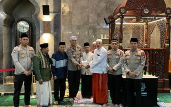 Ciptakan Pemilu Damai 2024, Ditbinmas Polda Metro Jaya Adakan Sholat Subuh Keliling