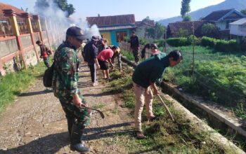 Satgas Citarum Harum Sektor 2 Bersama Warga Melaksanakan Jumsih