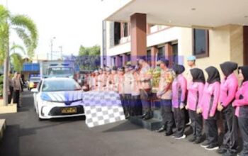 Bukti Rasa Peduli Korban Banjir, Polres Jepara Kirim Bantuan Logistik