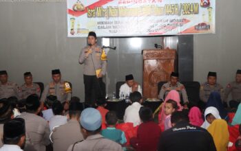 Polres Nganjuk Gelar Peringatan Isra’ Mi’raj 1445H/2024: Memperkuat Moral dan Solidaritas Sosial dalam Persiapan Pemilu Damai