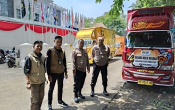 Kanit Samapta Polsek Sukahaji Pimpin Pengamanan dan Pengawalan Pendistribusian Logistik Pemilu 2024