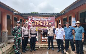 Amankan Tahapan Pemungutan Suara Pemilu 2024 Ratusan Polisi Disiagakan di TPS