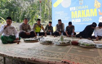 Pak Bhabin Dukuh Polsek Sidomukti Berikan Rasa Aman Tradisi Nyadran Warga Binaannya