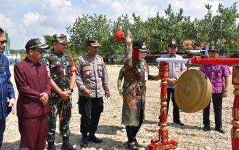 Pembukaan TMMD Sengkuyung Tahap I Oleh Bupati Grobogan