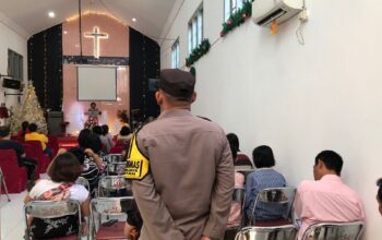 Kabid Humas Polda Jabar : Polisi Gelar Pengamanan Kegiatan Ibadah Kebaktian di Gereja GKI Anjatan