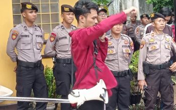Satgas OMB Kapuas 2024 Polda Kalbar Amankan Aksi Damai DPD IMM Kalbar Di Kantor KPU Dan Bawaslu