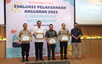 Polres Nganjuk Terima Piagam Penghargaan Sebagai Peringkat 1 Capaian IKPA Tahun Anggaran 2023