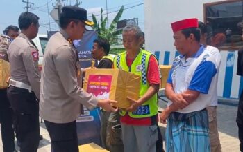 Jelang Ramadhan, Polres Probolinggo Gelar Baksos di Pos Lantas Leces