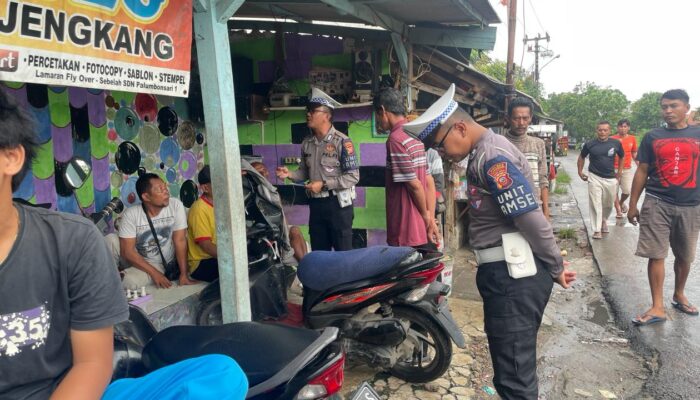 Satlantas Polres Karawang Sambangi Masyarakat, Sosialisasi Operasi Keselamatan Lodaya 2024