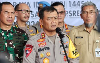 Apel Gelar Pasukan Ops Ketupat Candi 2024, Polda Jateng Siap Amankan Arus Mudik