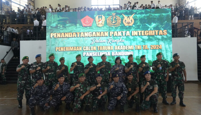 Pangdam III/Slw : Jaga Generasi Penerus TNI Agar Negara Tetap Kokoh