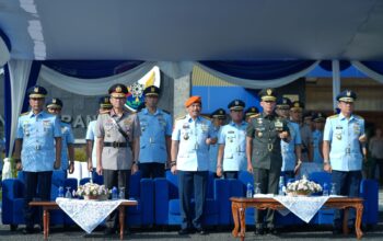Sinergitas TNI Polri, Wakapolda Jabar Hadiri Upacara Serah Terima Jabatan Dan Lanud Husen Sastranegara Bandung