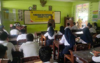 Cegah Hoax dan Bullying, Polres Ngawi Gencar Berikan Binluh ke Sekolah