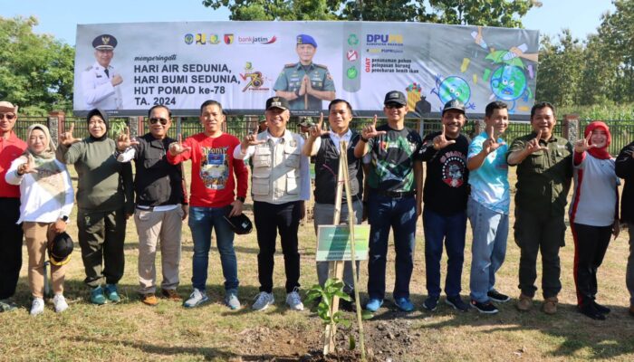 Kapolres Nganjuk Bersama Forkopimda Peringati Hari Air dan Bumi Sedunia Serta HUT POMAD ke-78