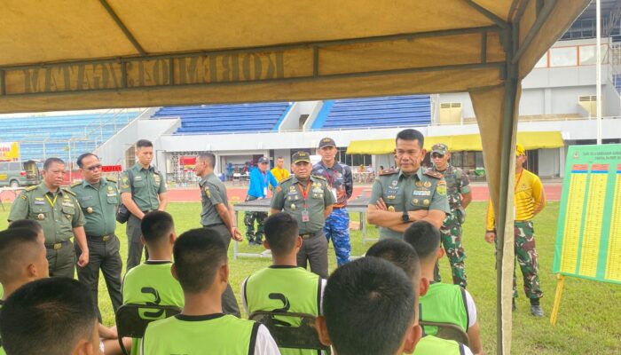 Danrem 043/Gatam Pantau Pelaksanaan Tes Kesegaran Jasmani Calon Taruna Akademi TNI TA. 2024.
