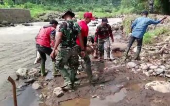Satgas Citarum Harum Sektor 2 Melalui Subsektor 3 Melaksanakan Patroli dan Pembersihan Sungai di DAS Citarum