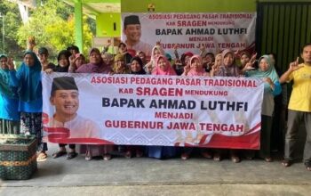 Pedagang Pasar Sragen Siap Dukung Kapolda Jateng Maju Pilgub 2024