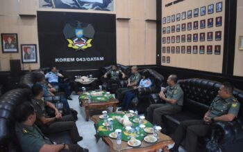 Danrem 043/Gatam Pimpin Entry Meeting Audit Ketaatan dan Kinerja Periode III TA. 2024 Bersama Itjen TNI