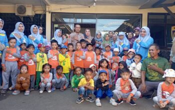 Polsek Pameungpeuk Berikan Edukasi Lalu Lintas