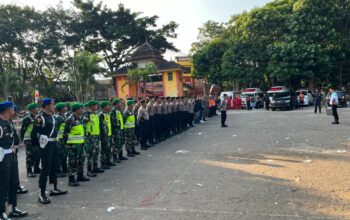 Ratusan Personil Polres Amankan Porkab Garut