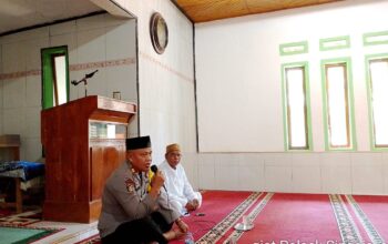 Kegiatan Silaturahmi Kamtibmas Bersama Jemaah Majelis Taklim Sebagai Wahana Cooling System
