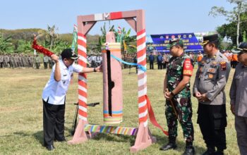Wakil Bupati Grobogan Pimpin Upacara Pembukaan TMMD Sengkuyung Tahap III di Desa Monggot