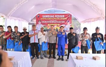 Sambang Pesisir di Jepara, Cara Dirpolairud Polda Jateng Ciptakan Cooling System Jelang Pilkada 2024
