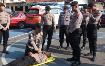 Personel Sat Samapta Polres Banjarnegara Dilatih Keterampilan Darurat Medis