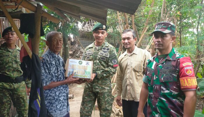 Lurah Dan Babinsa Demakan Dampingi Yonif Mekanisme Raider 413/Bremoro, Laksanakan Bhakti Sosial Dalam Rangka HUT Yonif Mekanisme Raider 413/Bremoro