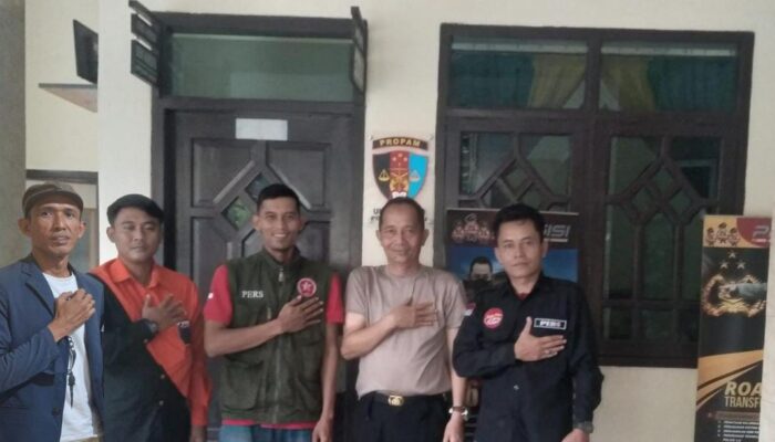 Kapolsek Cibatu Ajak Media Online Jalin Sinergitas Demi Kemanan dan Keterbukaan Informasi